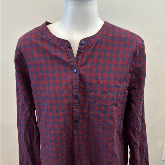Old Navy Large Poplin Plaid Tunic Red and Blue Checkered Shirt - Picture 2 of 11